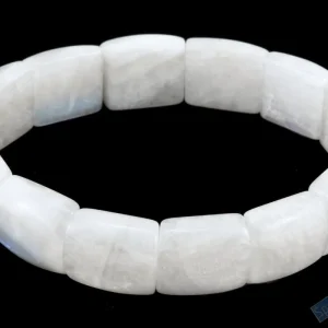 Náramek z bílého měsíčního kamene QA, plochý, dílky cca 13 x 10 mm (ME6053NS)