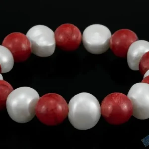 Náramek z houbového korálu a sladkovodních bílých perel, kuličky cca 10 a 11 mm, "šperk pro princeznu z Nauru II" (KP3026NS)