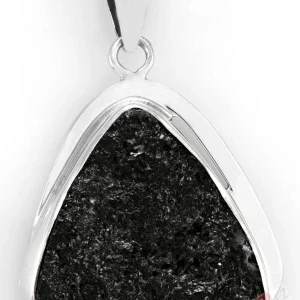 Unisex stříbrný přívěsek (Ag 925/1000) s turmalínem skorylem QAA, cca 31 x 31 mm, "ochrana proti negativní energii" (TU1325P)